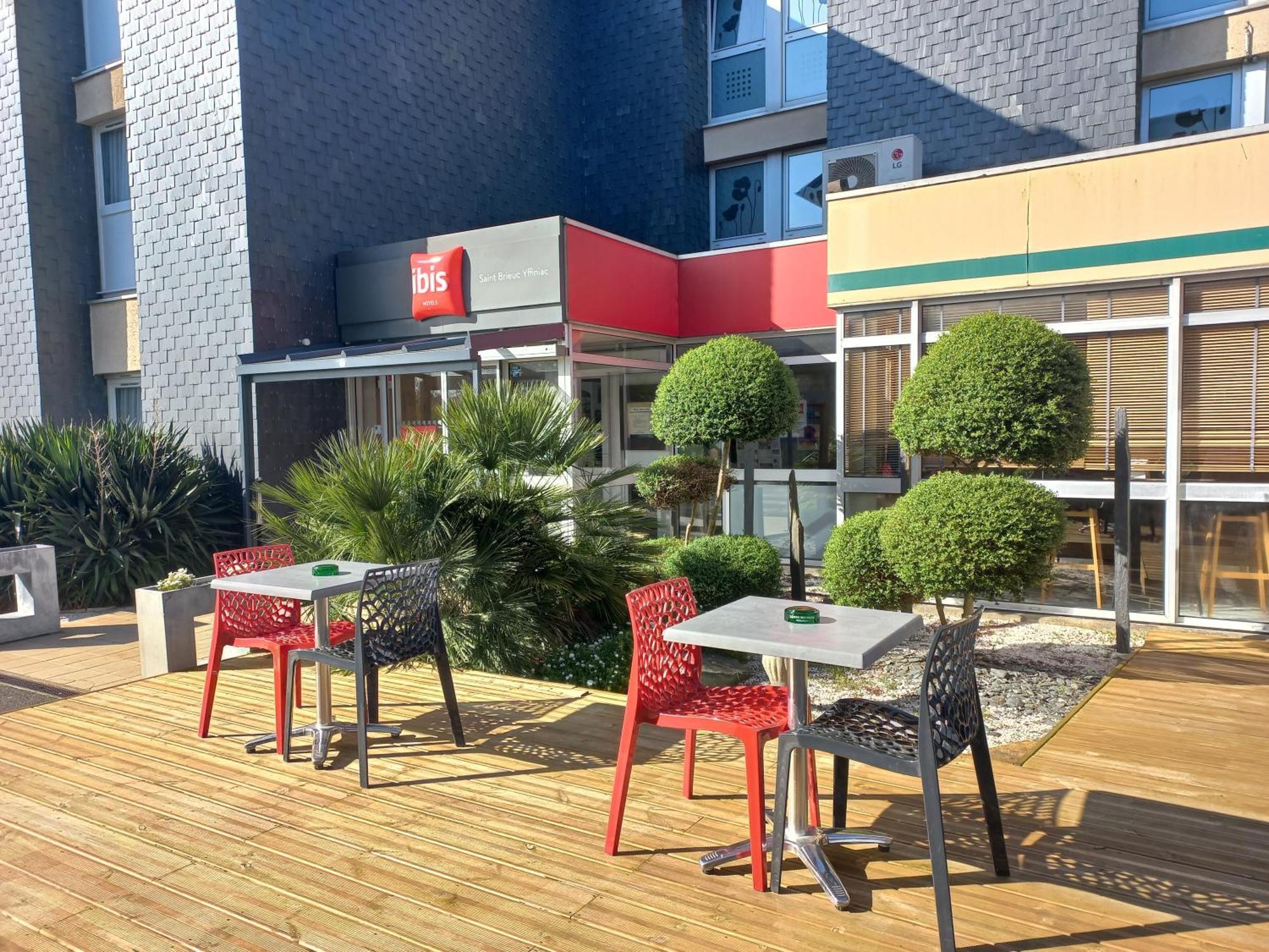 Ibis Budget Saint-Brieuc Yffiniac Екстериор снимка